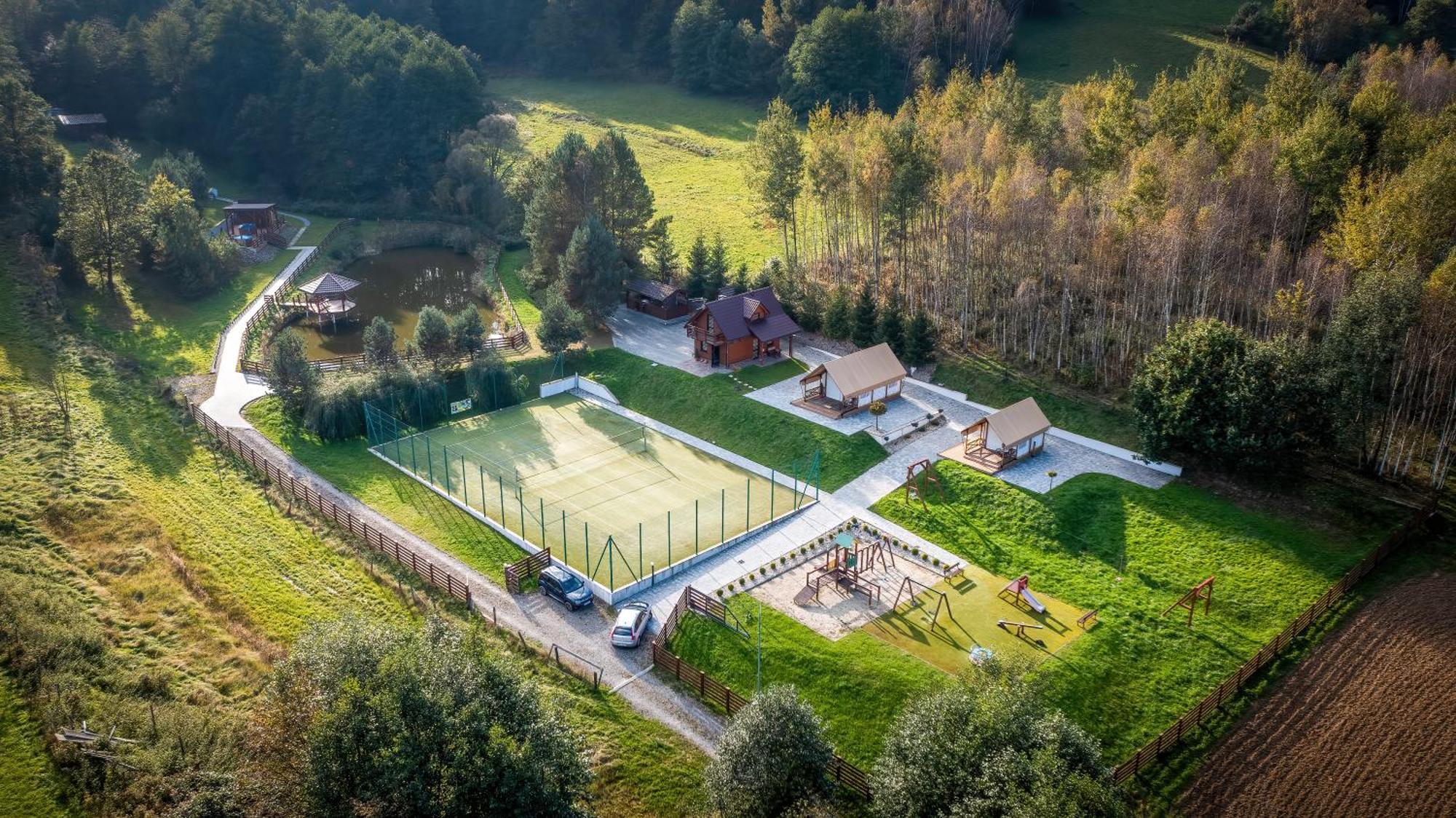 Glamping Pod Gwiazdami Pietrusza Wola酒店 外观 照片