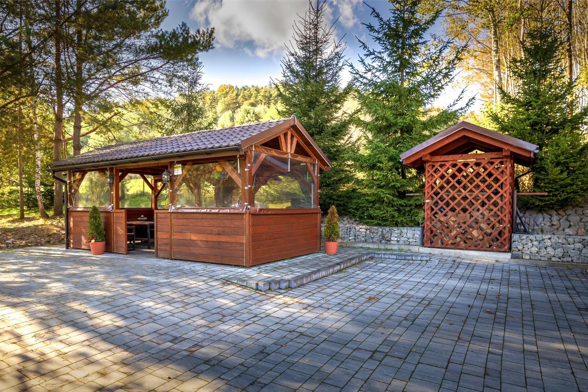 Glamping Pod Gwiazdami Pietrusza Wola酒店 外观 照片