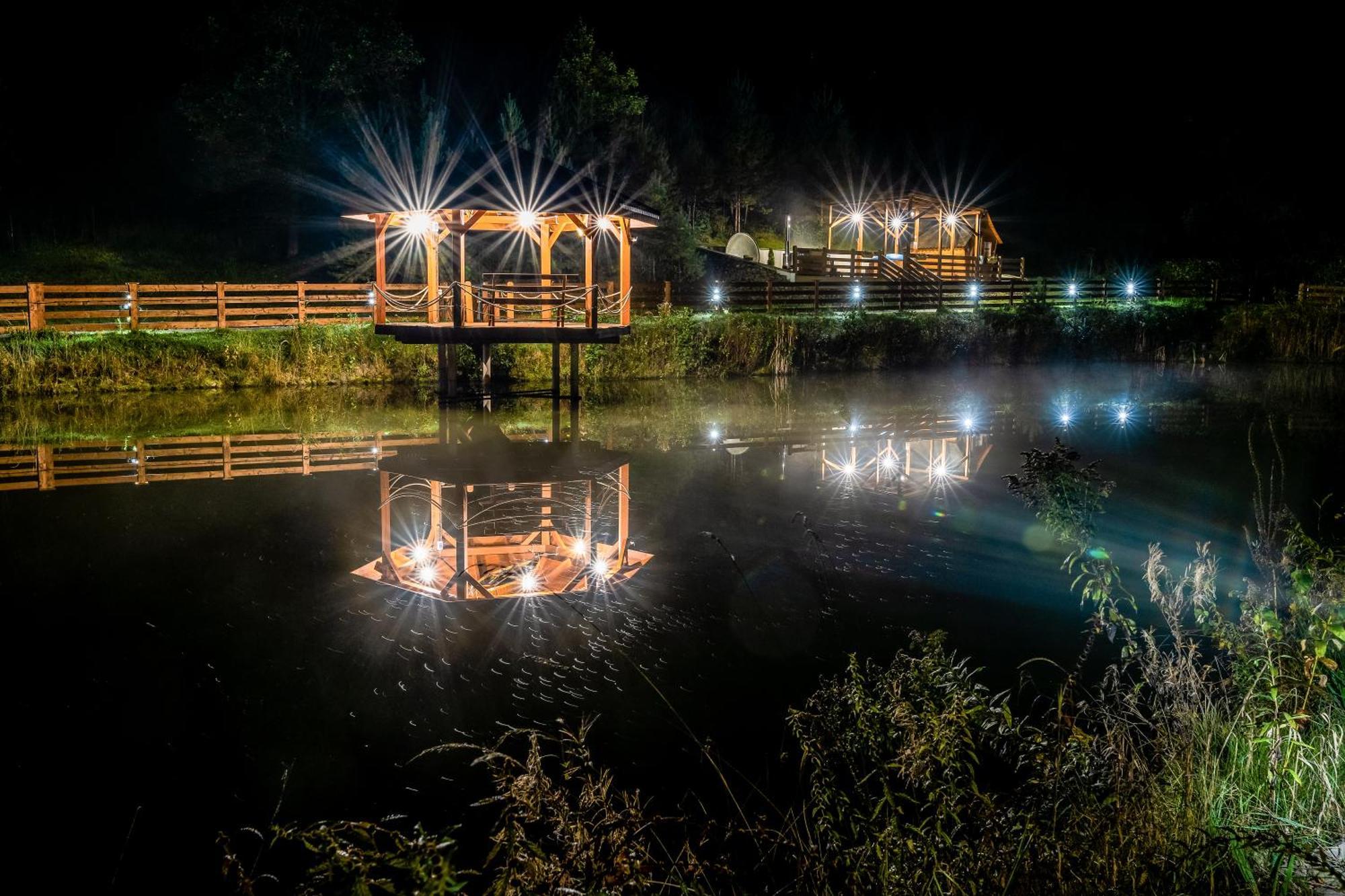 Glamping Pod Gwiazdami Pietrusza Wola酒店 外观 照片